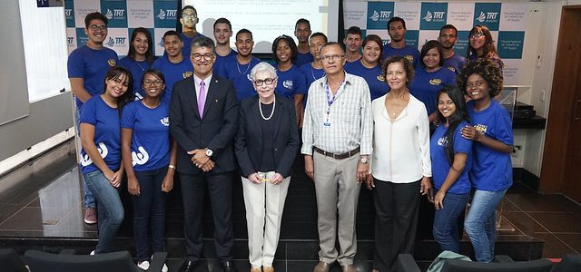  Aprendizes do Soprobem Iniciam Atividades Práticas no TRT 19 Região